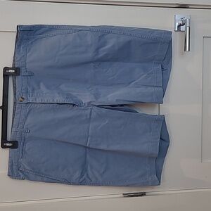 Ralph Lauren BLUE -- Flat Front Shorts -- 44 WAIST